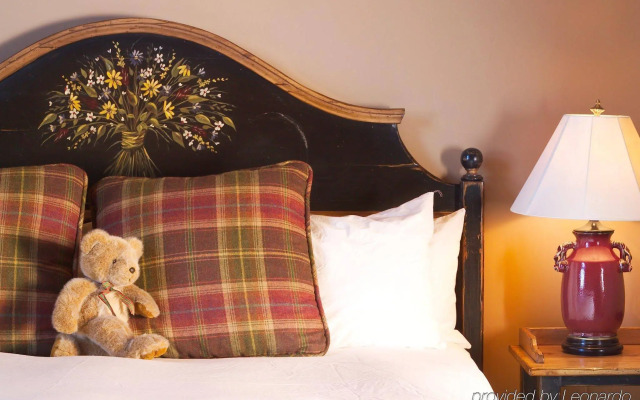 Rusty Parrot Lodge and Spa