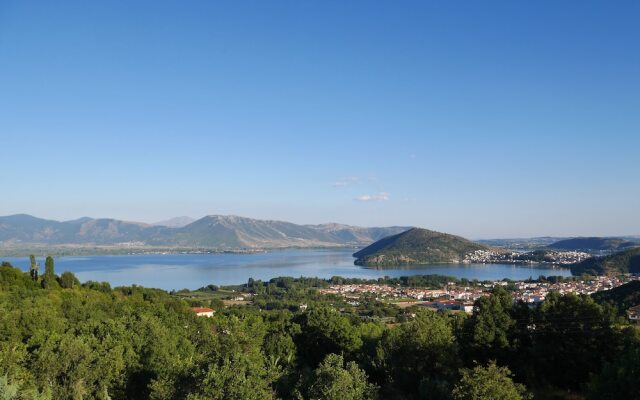 Guesthouse Vissinokipos