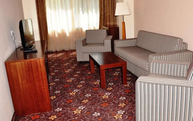 Hotel Phoenix