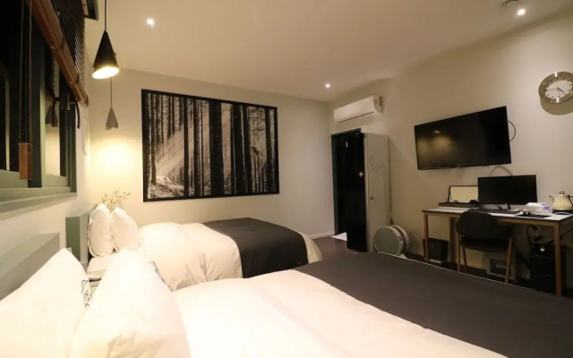 Stay-inn Hotel