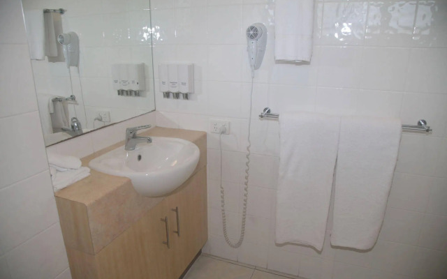 Cannonvale Reef Gateway Hotel