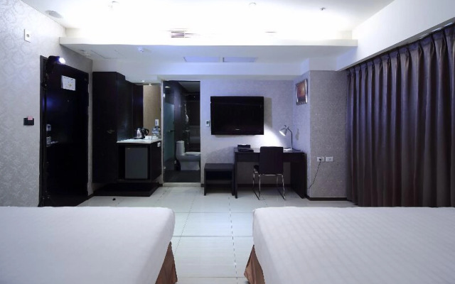Nest Hotel