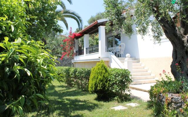 Emmy villa paleokastritsa