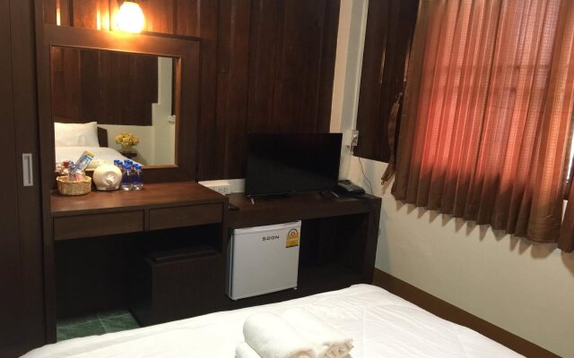 Phrasing Guesthouse
