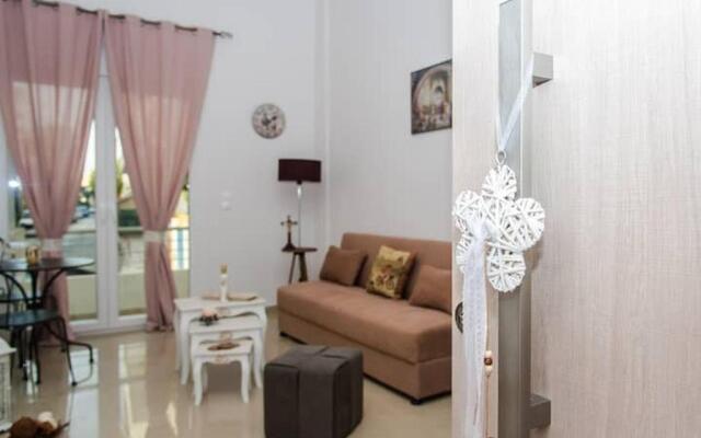 Eliora Studio & Aelia Apartment