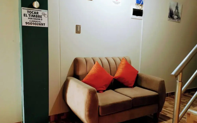 Hostal TOSCANO SUITES