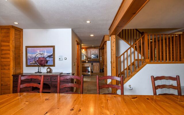 Streamside 4 Bedroom House