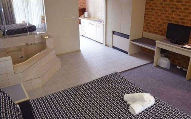 Quality Hotel Melbourne Airport