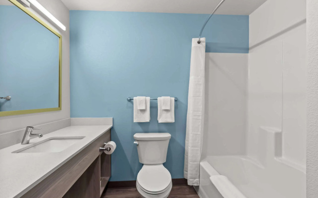 Woodspring Suites Gilbert - Mesa Gateway Airport