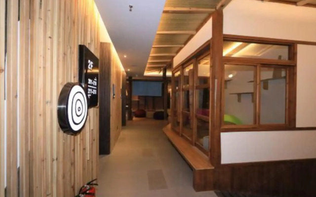 Shifang Qinglv Hotel