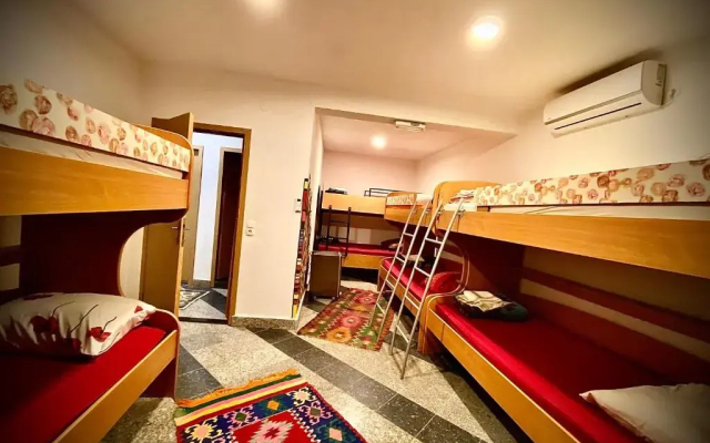 Hostel Backpackers