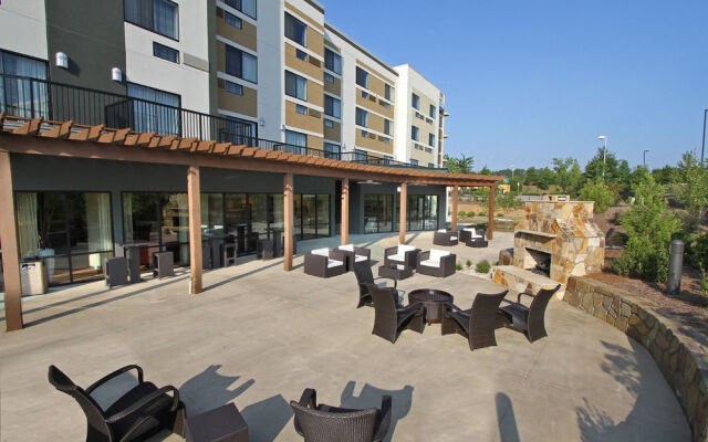 Courtyard Raleigh North/Triangle Town Center