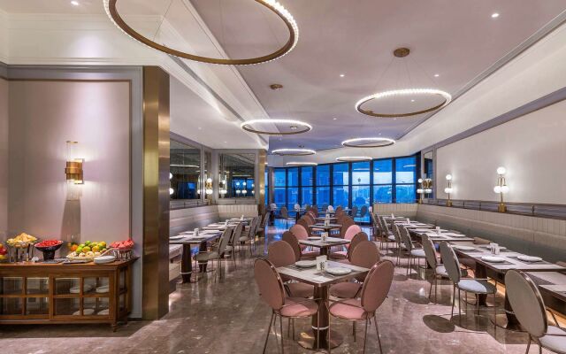 Mercure Suzhou Jinji Lake