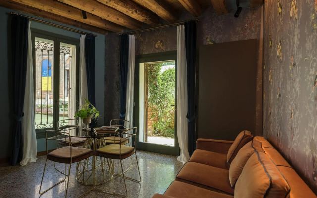 Madama garden retreat