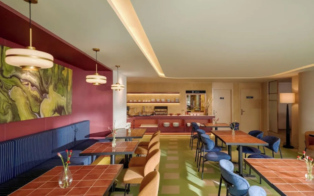 M Village Hotel Kim Ma