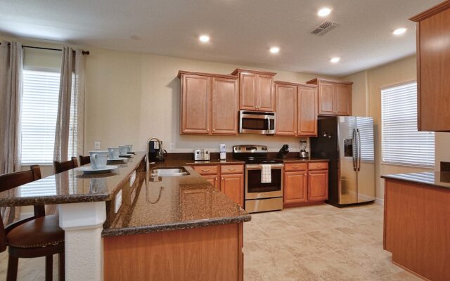 Champions Gate 5 Bedroom House w Pool - 4909CG