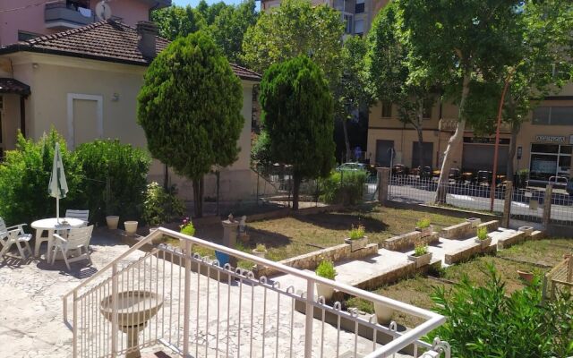Bed & Breakfast Domus Cesena