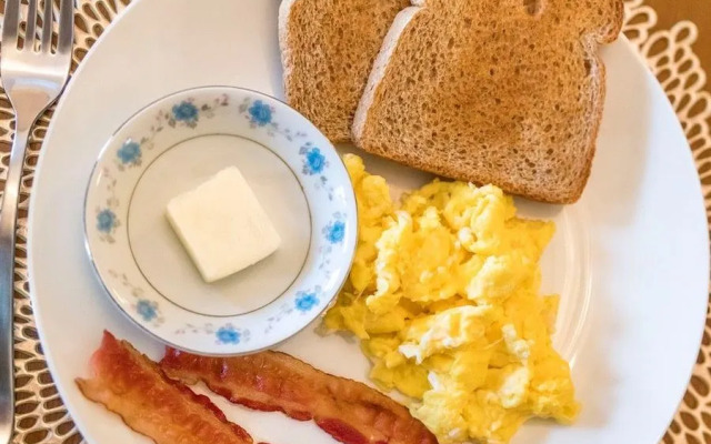 Grand Gables Inn Bed & Breakfast