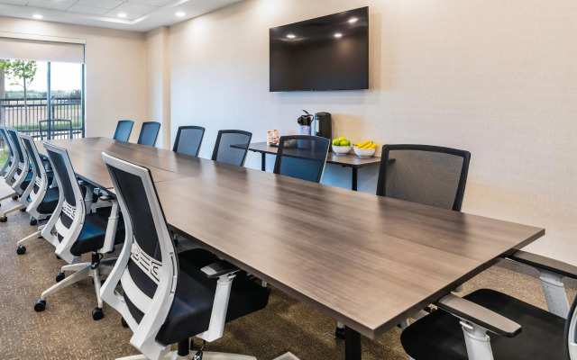 Comfort Inn & Suites