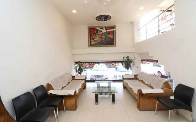 Hotel Sanskaar By OYO Rooms