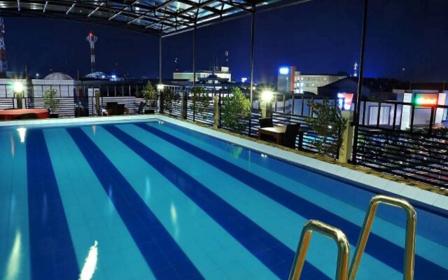 Grand Tryas Hotel