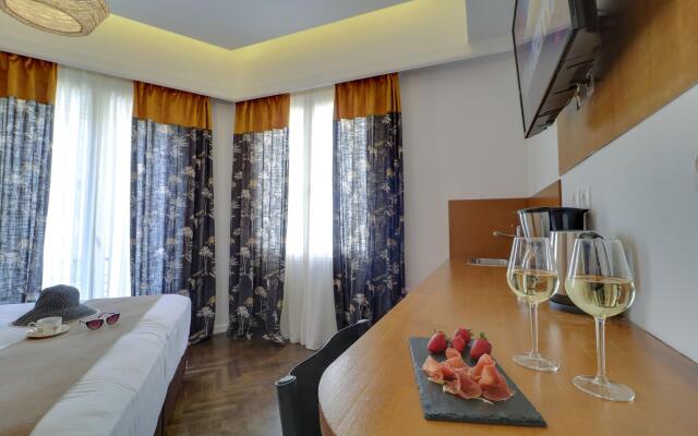 AthiNN Residence