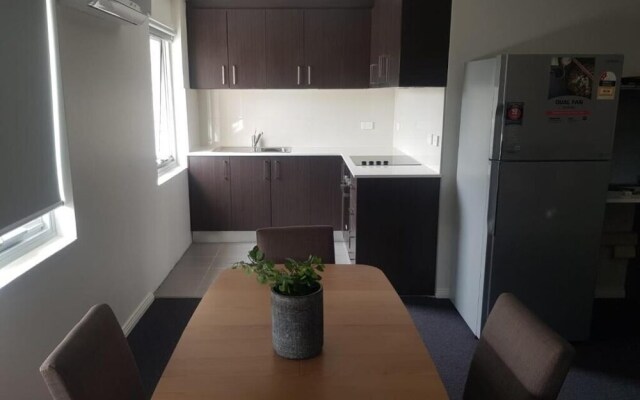 Carlton Suites