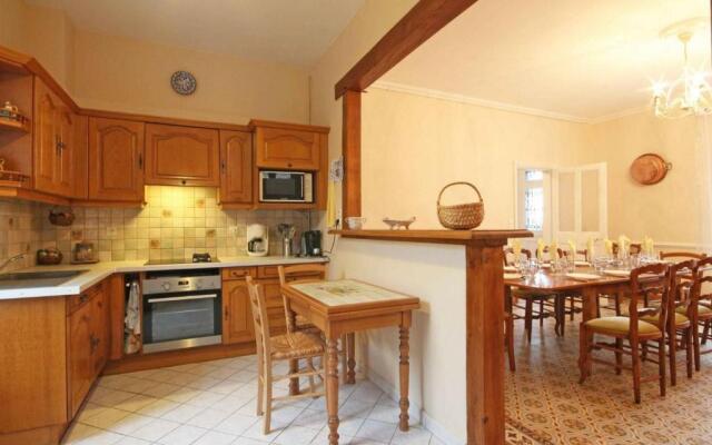 Gîte Neuvy-au-Houlme, 5 pièces, 9 personnes - FR-1-497-11