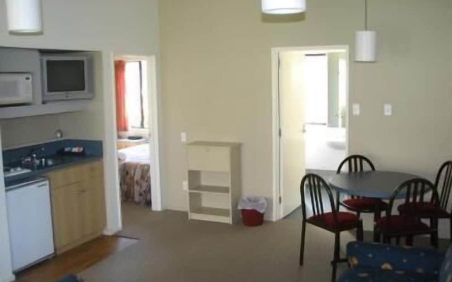 Christchurch Park Motel