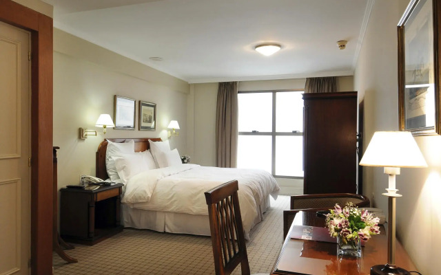 Windsor Hotel And Tower