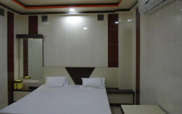 Krish Paradise Hotel