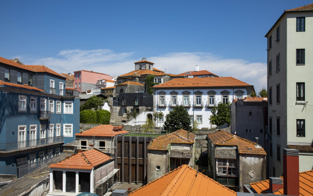 Se Catedral Hotel Porto, Tapestry Collection By Hilton