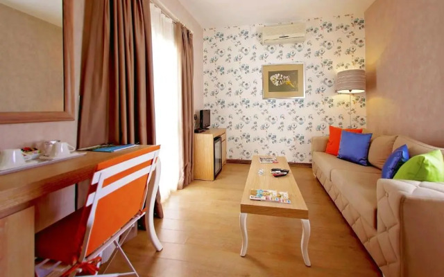 Mavi Suite Türkbükü