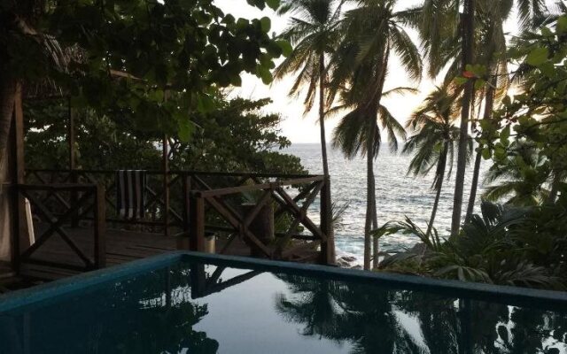 Cocos Camp