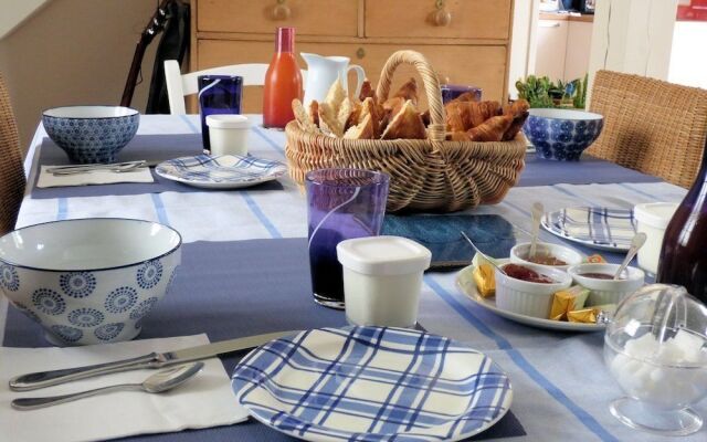 CHAMBRES D'HôTES LES COULEURS D'HERLIN