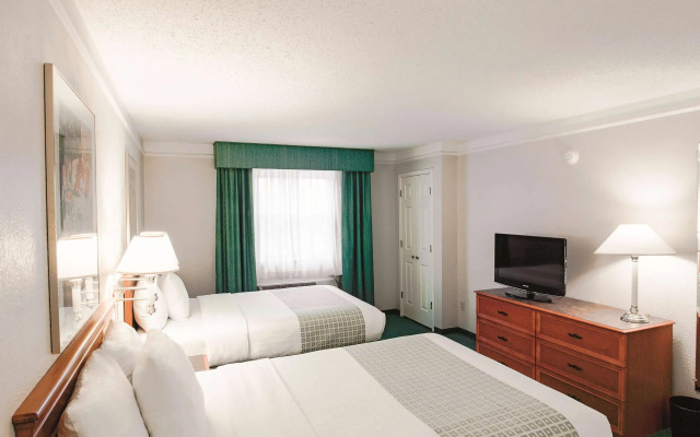 La Quinta Inn by Wyndham Indianapolis Airport Lynhurst