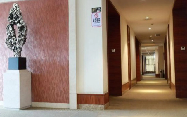 Wenhua Hotel
