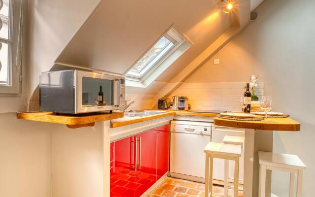 2066 - Saint Germain des Prés - Amazing Duplex
