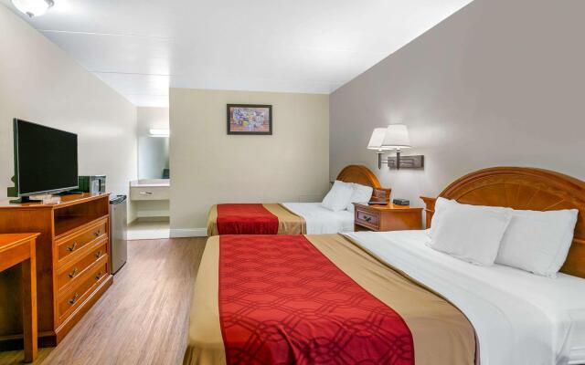 Econo Lodge Northeast