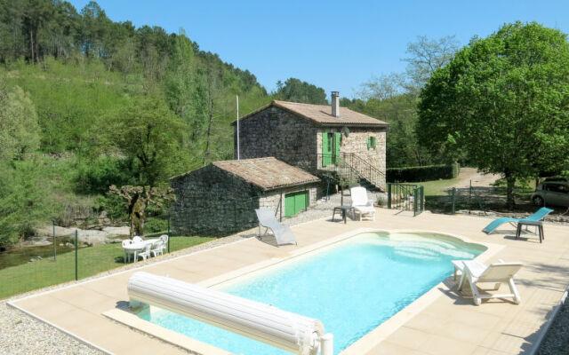 Le Moulin Du Luech - Bulles Insolites