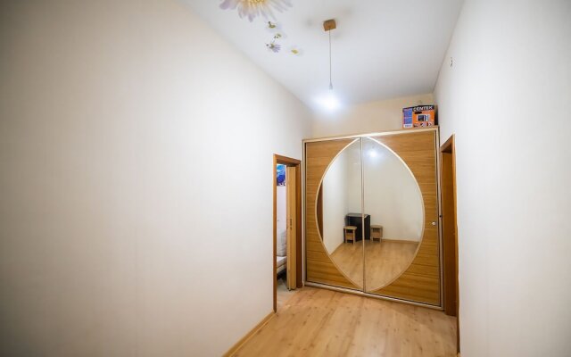 Апартаменты на ул. Семеновской, 10-12