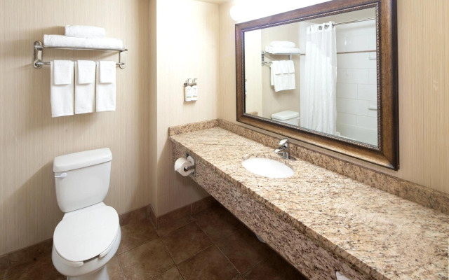 Holiday Inn Express Hotel & Suites Edson by IHG