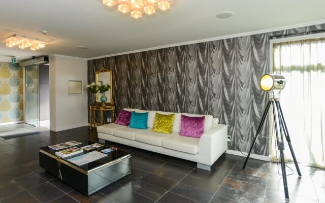 Expressotel