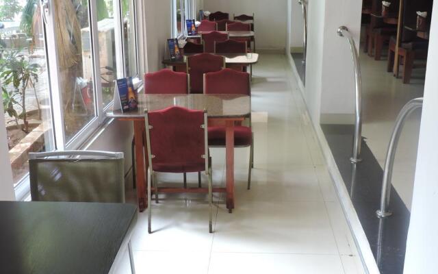Tilko Jaffna City Hotel