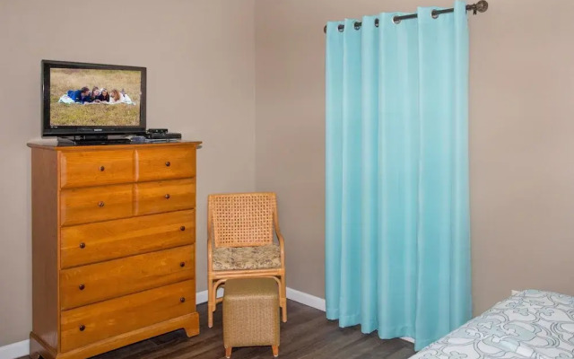 Whispering Pines 541