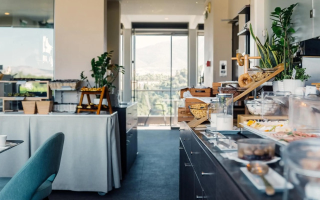 Athens Gate Hotel