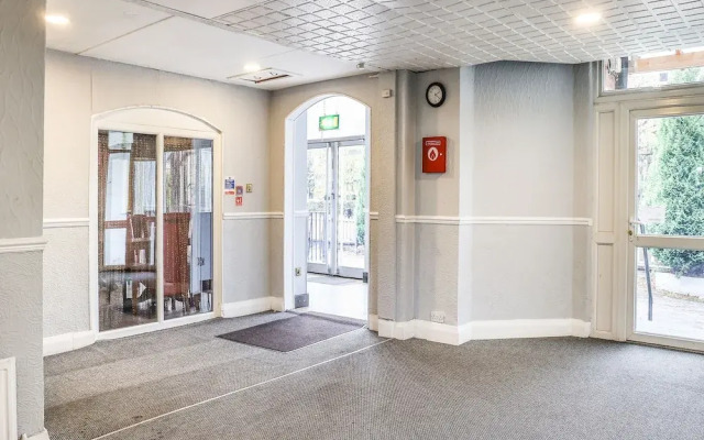 Hotel 346
