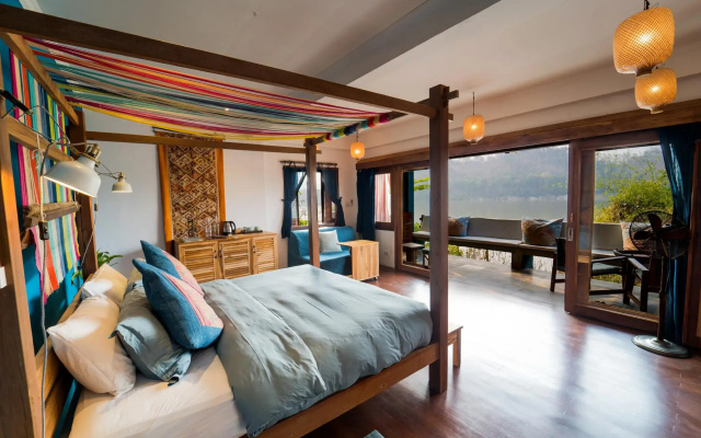 Ock Pop Tok Mekong Villa