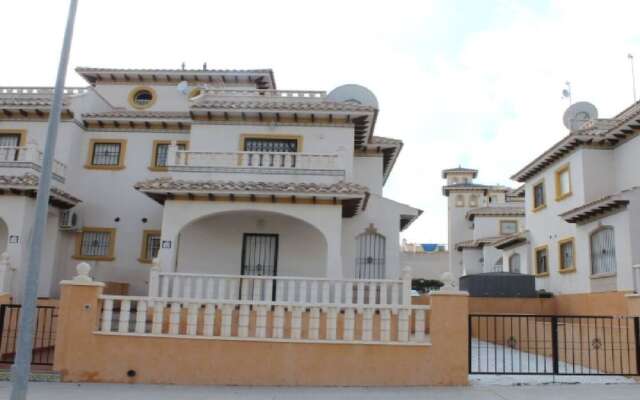 Playa Golf Quad House Sleeps 6 And Com Pool P241