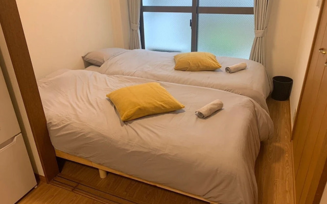Compact 2DK apt in west Shinjuku
